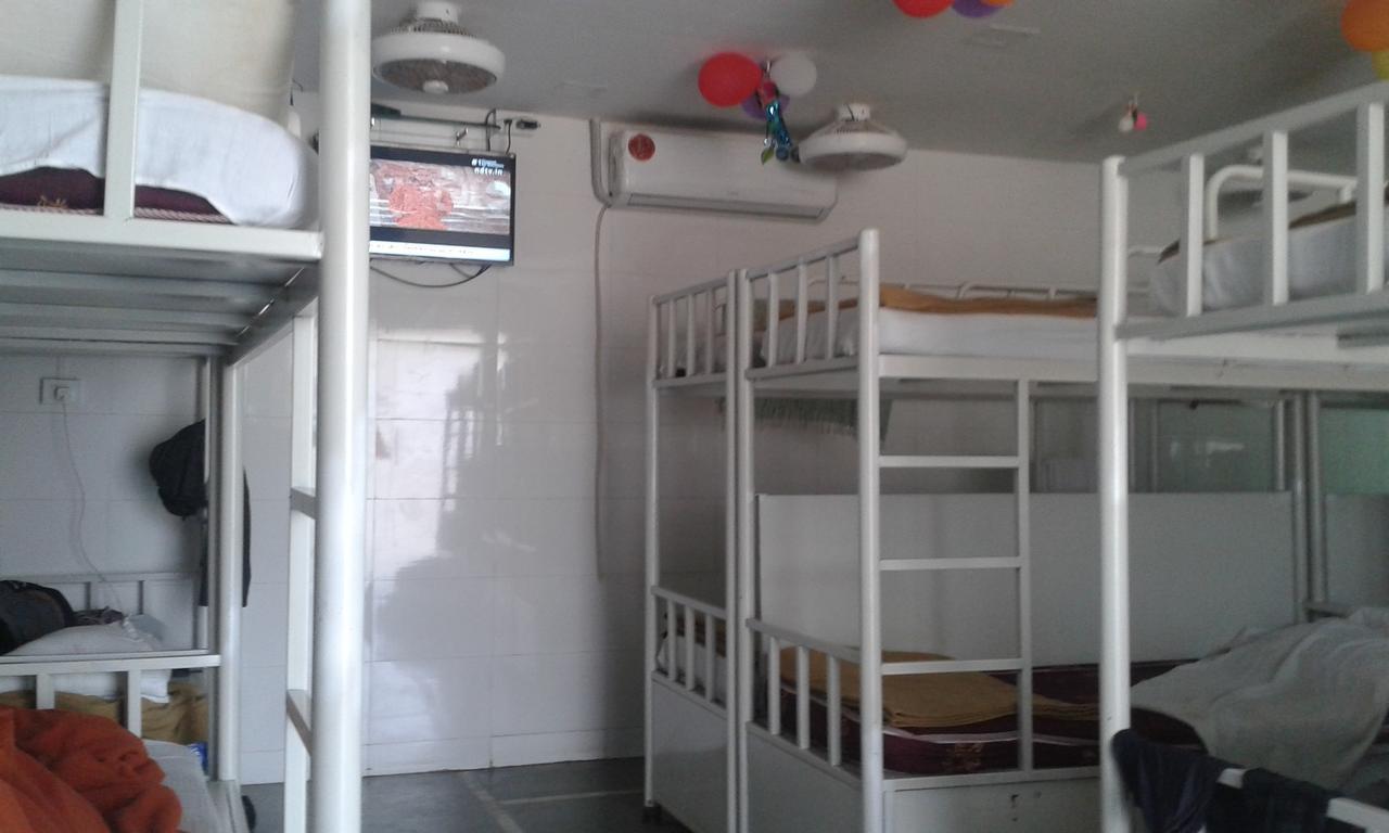 Star Dormitory Mumbai Dış mekan fotoğraf