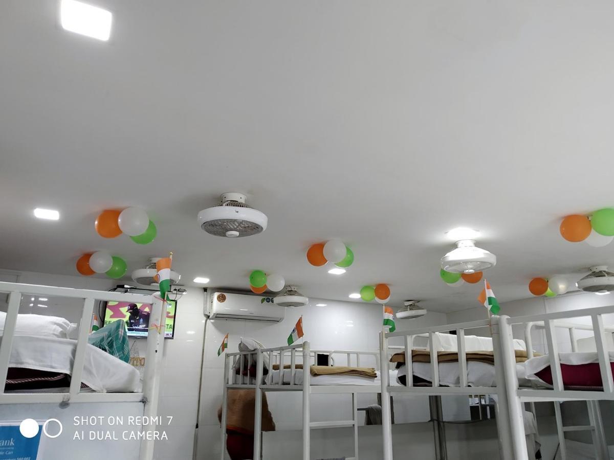 Star Dormitory Mumbai Dış mekan fotoğraf