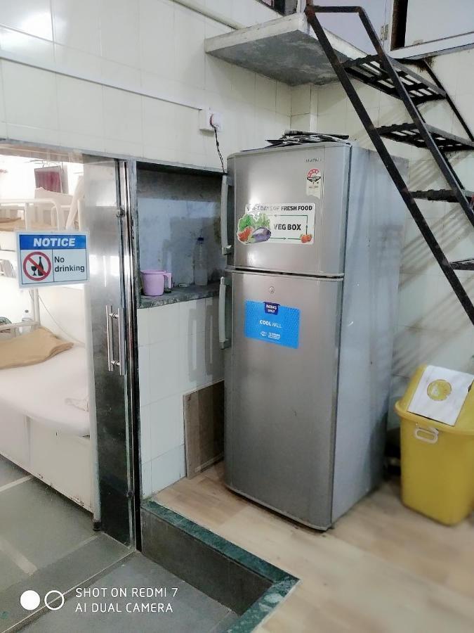 Star Dormitory Mumbai Dış mekan fotoğraf